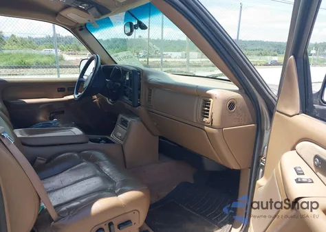 2000 Chevrolet Silverado 2500 Lt z USA, uszkodzony, nr VIN 1GCGK29U8YE215392